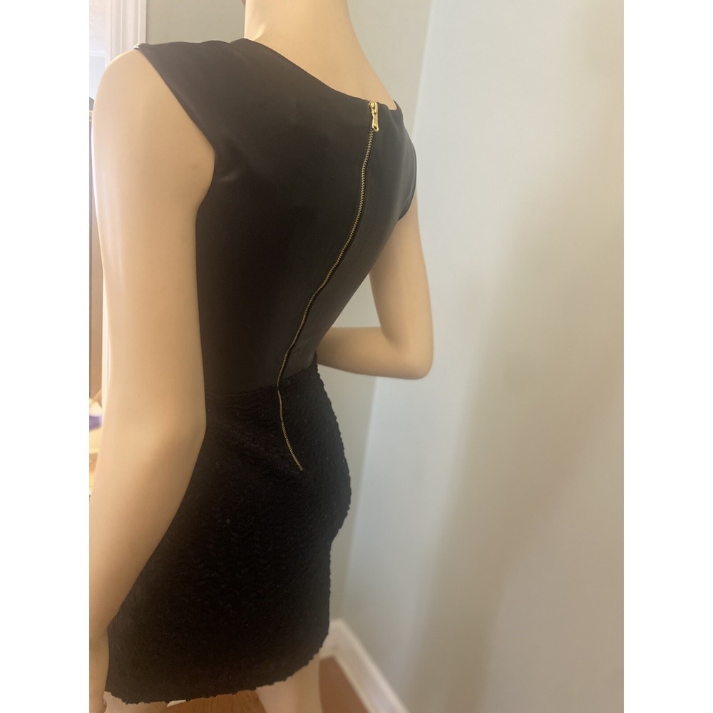 GUESS Dress Black Faux Leather & Black Shimmering‎ Fabric  Size 2  Zipper - Picture 9 of 12